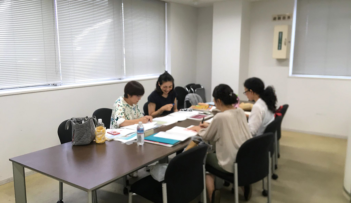 プラークフリー認定トレーナーの卒業生だけの勉強会風景①